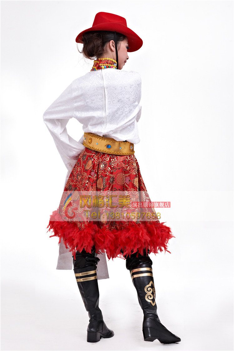 藏族舞蹈舞台演出服装