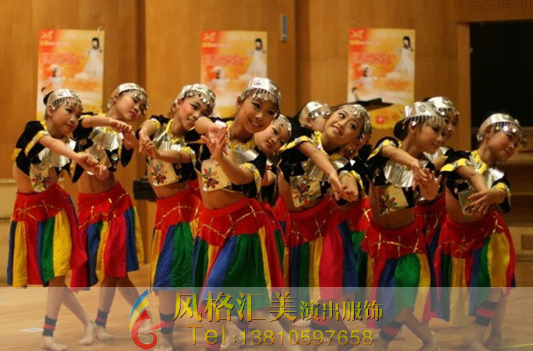 学习跳民族舞，如何挑选合适的儿童民族服装？