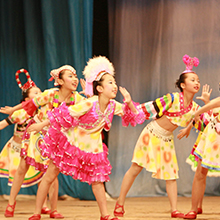 儿童民族舞蹈服装对儿童民族舞蹈表演的重要性