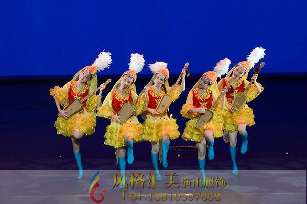 校园演出服装定制