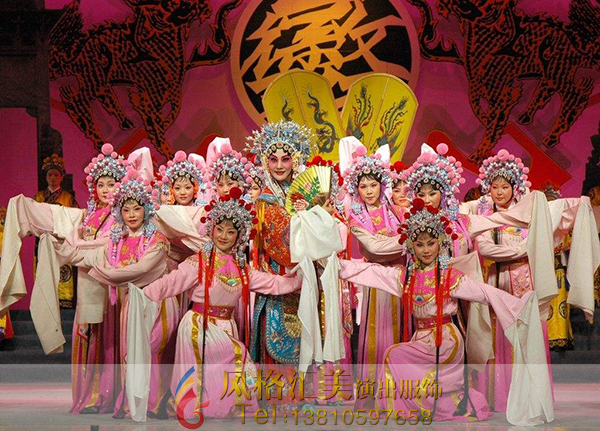学习戏曲定制搭配戏曲服装