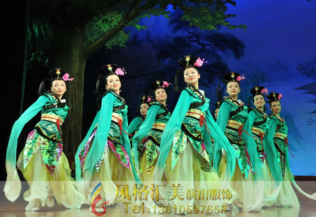 民族舞蹈服装