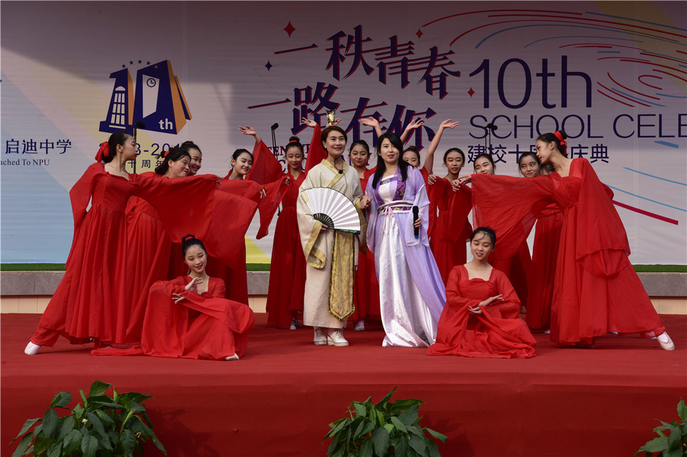 北京校园大型演出活动舞蹈表演服装批发！