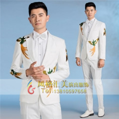影响合唱舞台演出服装设计的因素
