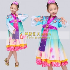 学生舞蹈服装设计