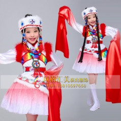 如何找到合适的学生民族舞蹈演出服装