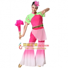 女士秧歌舞蹈表演服 民族演出服 套装表演服装 扇子舞服